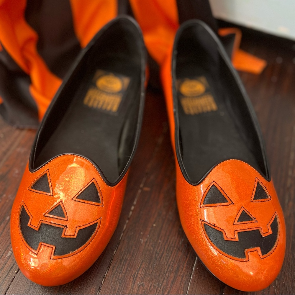 Strangecvlt sparkle pumpkin Jack o lantern flats size 7M
